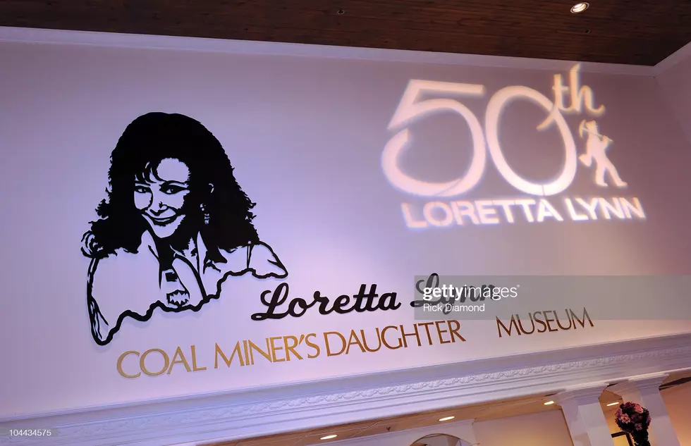 Listen to Loretta Lynn Recite “Coal Miner’s Daughter” From the 50th Anniversary of the Original