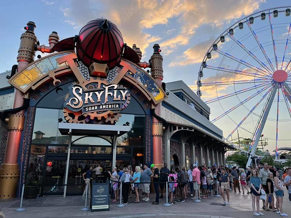 New Pigeon Forge Attraction Lets You “Fly” Across America