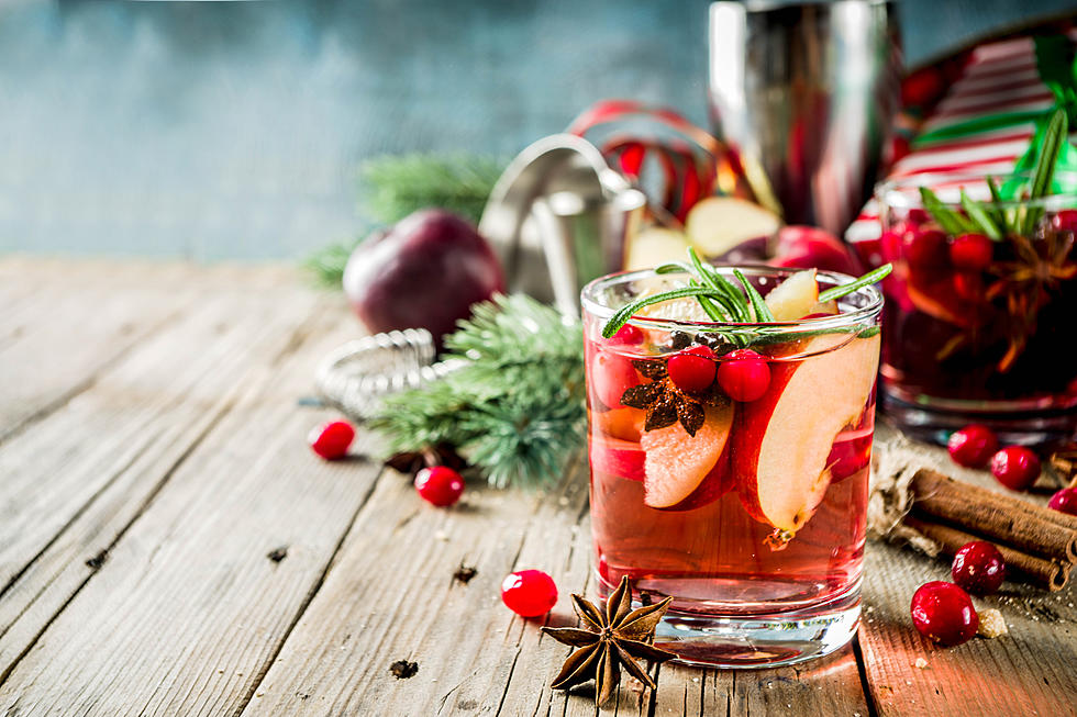 Five Christmas-Inspired Alcoholic Beverages For Your Holiday Gatherings