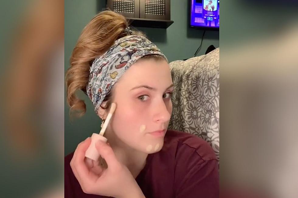 Kentucky Teacher Admits Doing Hair and Make-up Night Before She Goes To Work and It’s Going Viral
