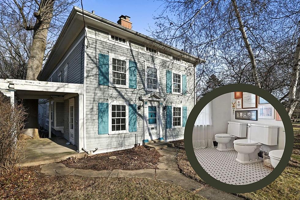 Midwest Home Has Strange Communal Bathroom With Four Toilets and It’s For Sale
