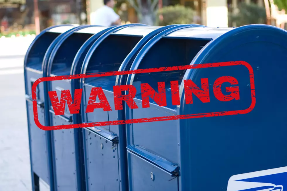 USPS Issues Warning to NOT Use Their Blue Mailboxes