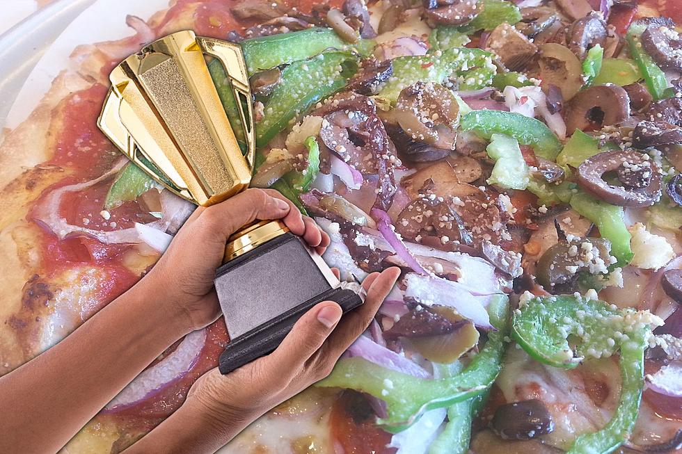 Southern Indiana-Based Pizza Chain Receives National Award for &#8216;Menu Innovation&#8217;