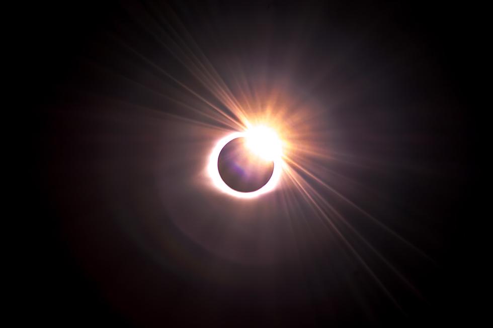 Illinois, Indiana, & Kentucky Will See Solar Eclipse Saturday