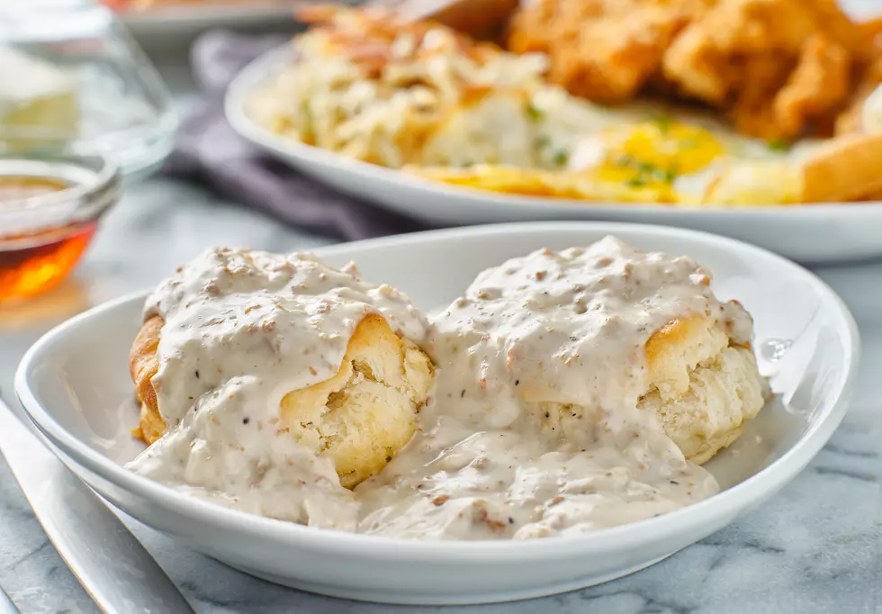 Kentucky Restaurant Serves Best Biscuits & Gravy in America