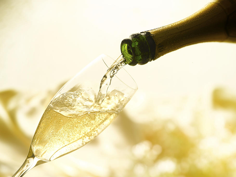 #NYE: Champagne Is Good For Your Brain!