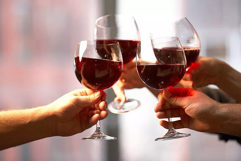 Illinois Drinks Almost Eight Times As Much Wine As Iowa