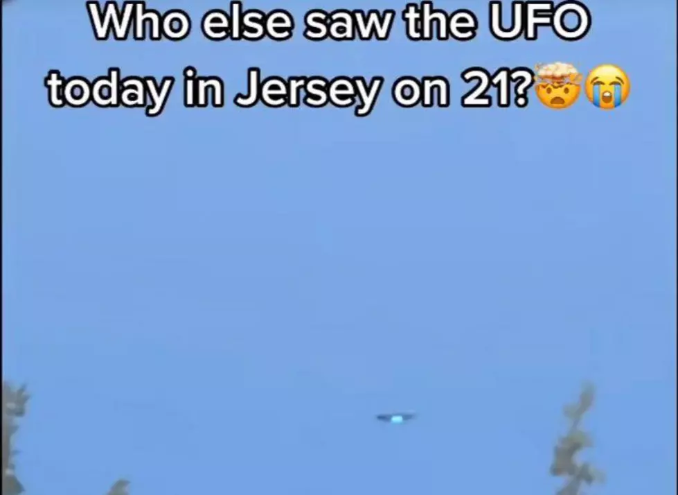 UFO Sighting Takes Over The Internet