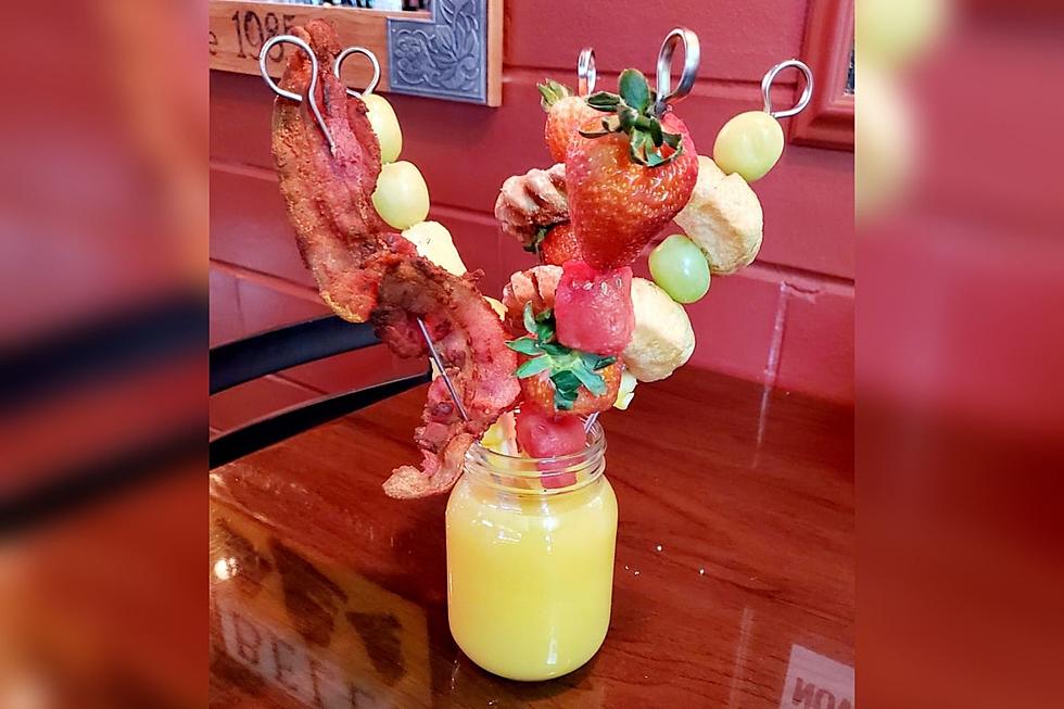 Clinton Irish Pub Is Serving Up These Awesome, Delicious Mega Mimosas [PHOTOS]