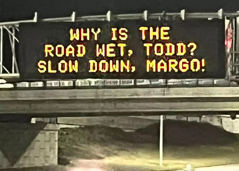 Iowa's Traffic Signs Are Golden But Not Everyone Is Laughing