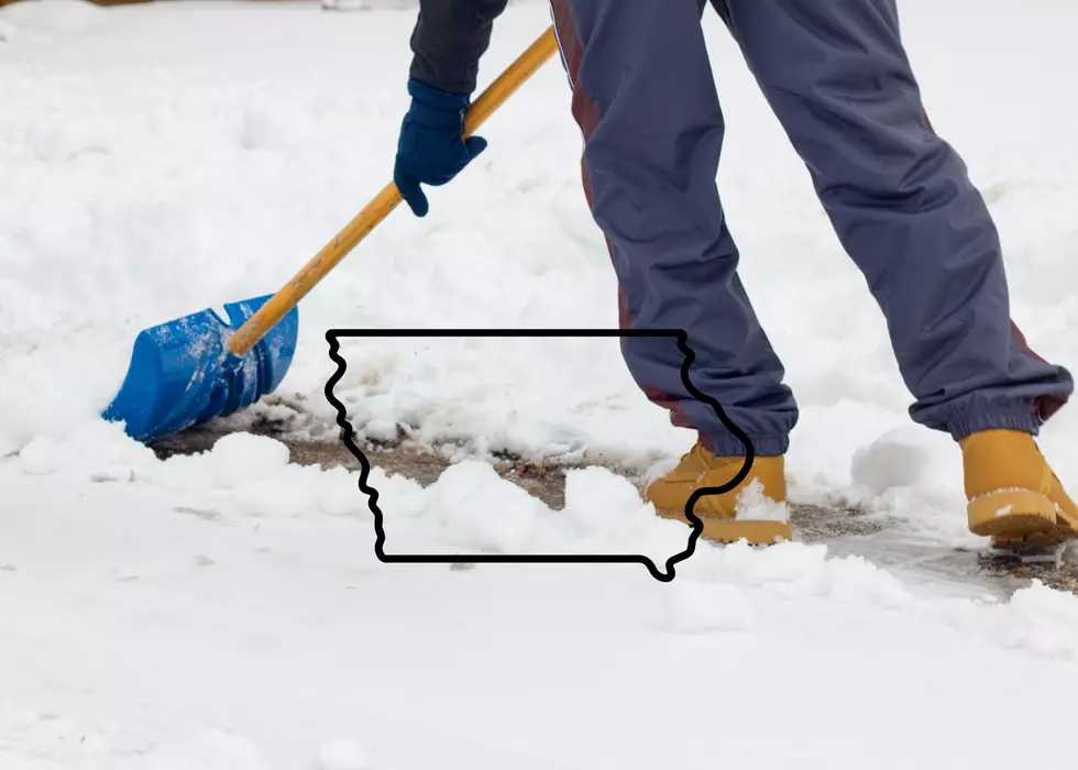 Are You Legally Required To Shovel Snow Off Your Sidewalks In IA?
