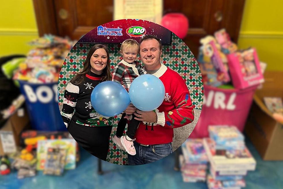 Gender Reveal Raises More Than 400 Toys For Kids In Illinois