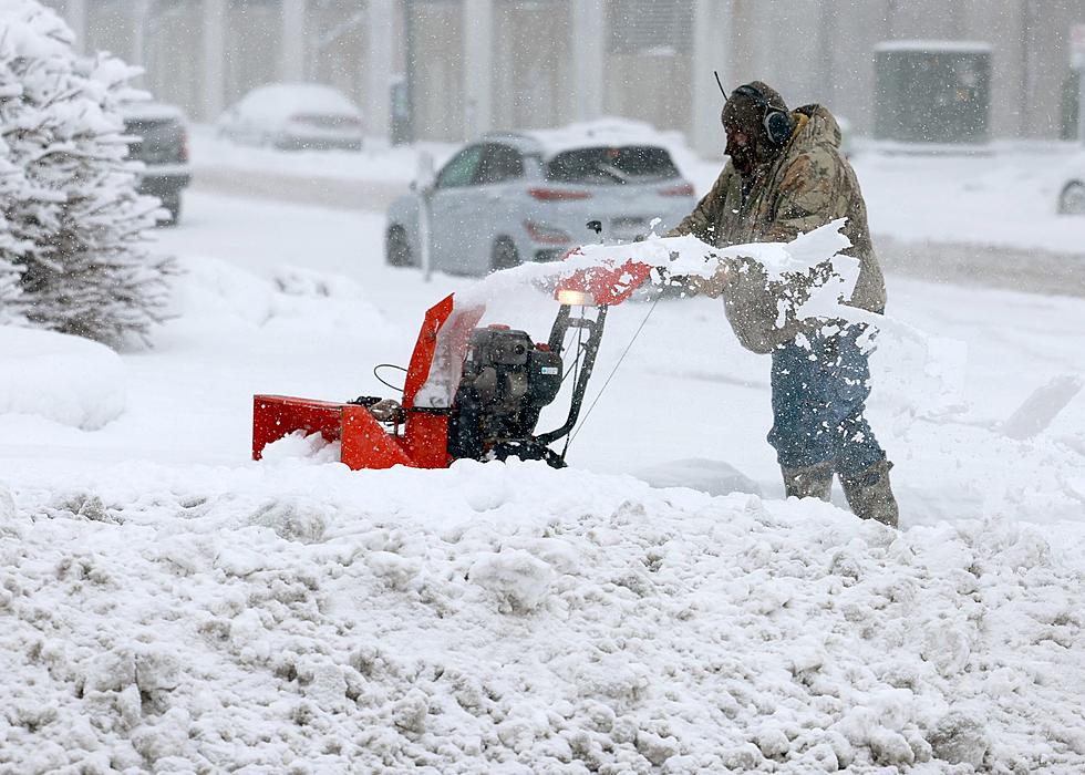 Can You Legally Blow Snow Into Your Neighbor&#8217;s Yard In Iowa?