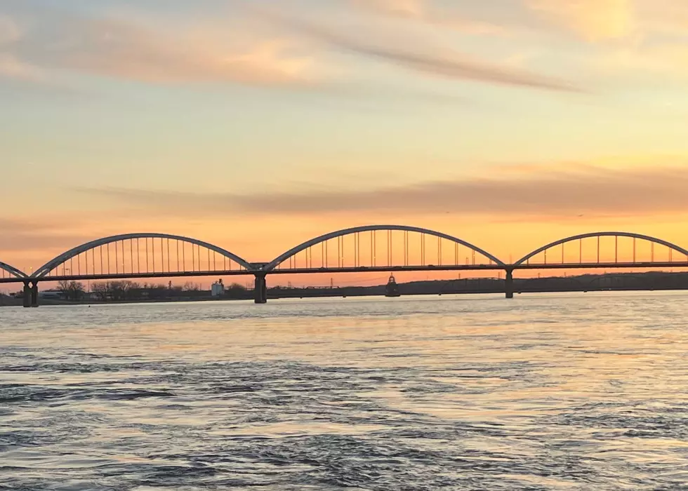 Centennial Bridge Work Will Likely Slow Commute For Iowans & Illinoisans