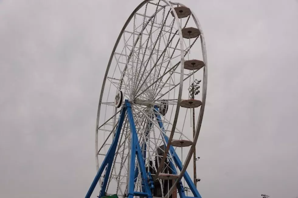 Win a Ride to the Top of the New Ferris Wheel at Modern Woodmen Park