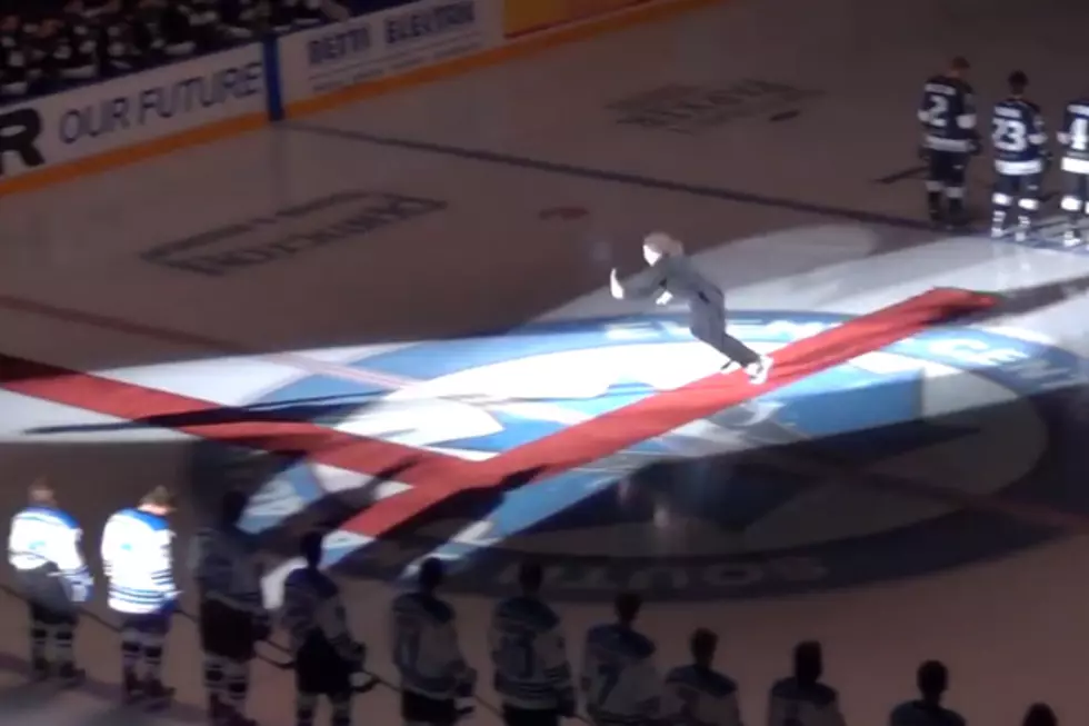 Singer Falls During &#8220;O Canada,&#8221; Continues Without Missing a Beat