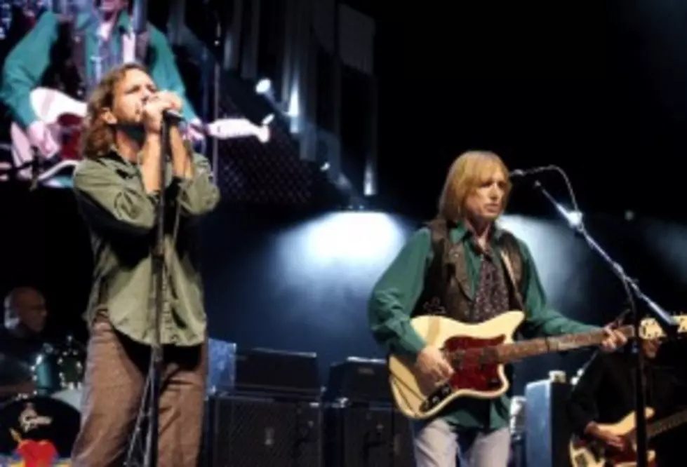 Tom Petty &#038; Eddie Vedder Do &#8216;American Girl&#8217;