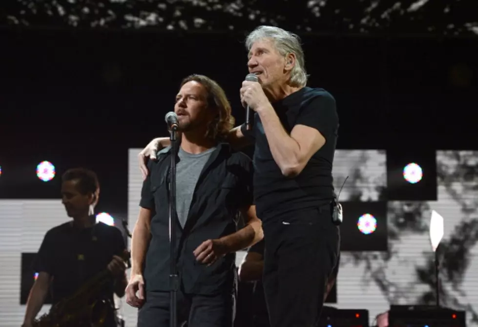 Pearl Jam Covered Comfortably Numb Last Night