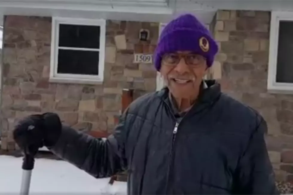 101-Year-Old Snow Shoveler is Melting Hearts in Minnesota
