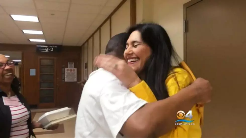 Judge Recognized a Criminal from Middle School, Helped Turn His Life Around