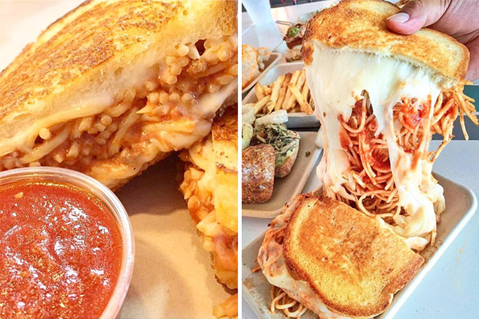 Carb Lovers, Get a Load of This Spaghetti and Grilled Cheese Sandwich