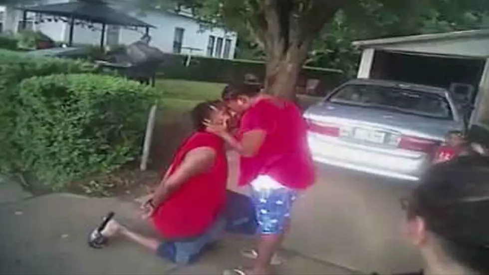 Oklahoma Man Proposes to Girlfriend While Getting Arrested