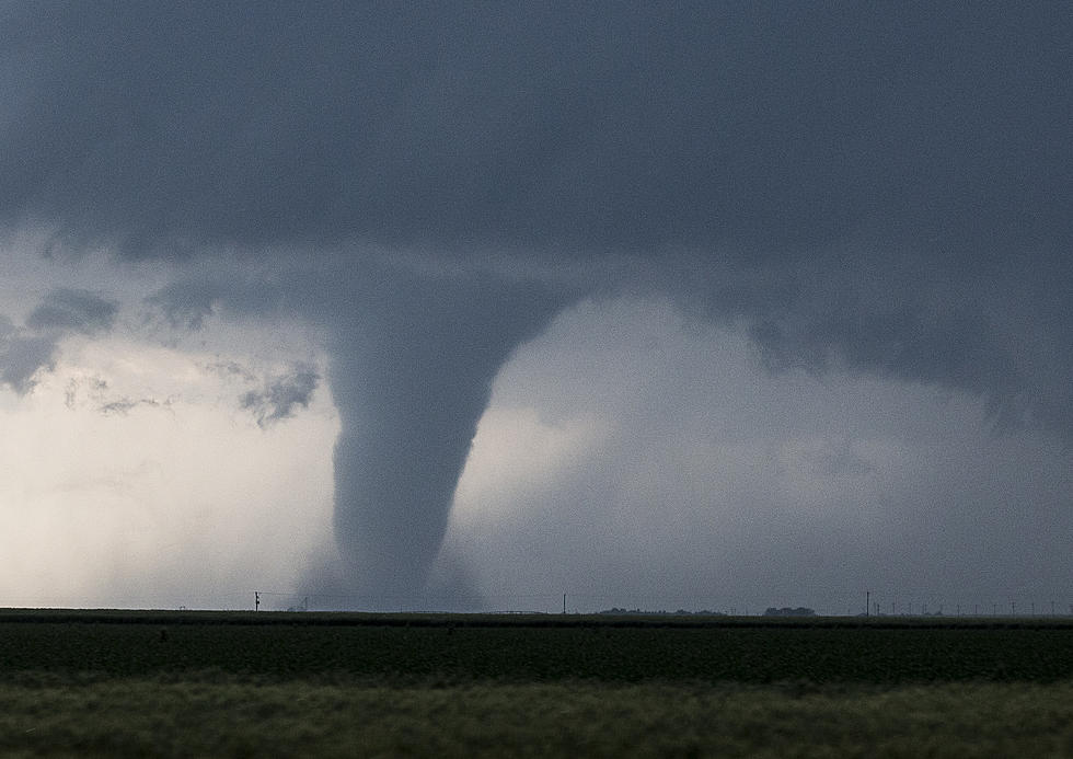 Footage Shows What It’s Like to Be in a Car During a Tornado