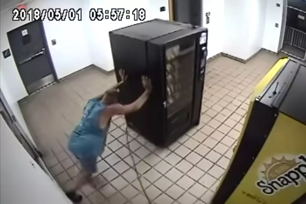 Florida Burglar Steals Entire Vending Machine