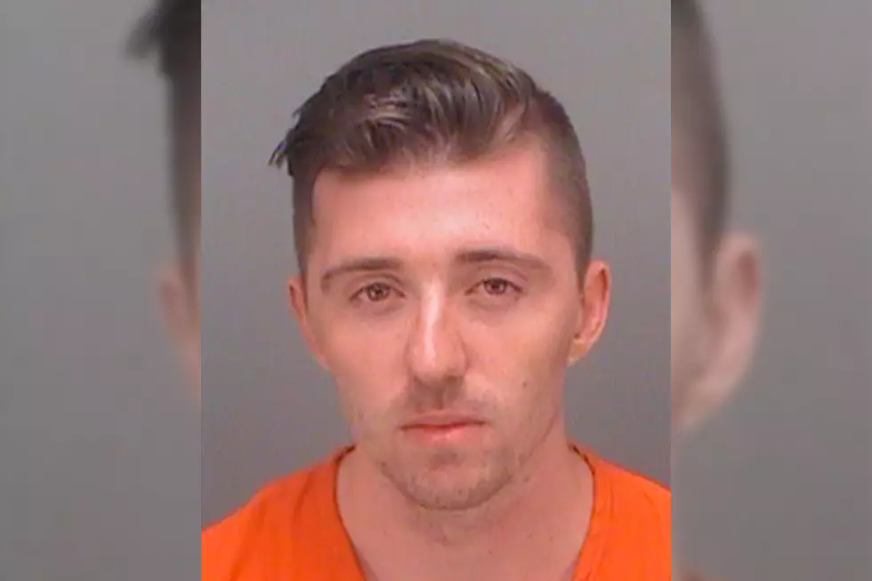 Florida Man Tells Cops His Name is “Ben Dover”