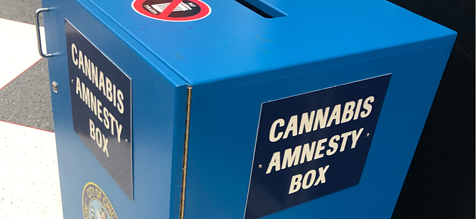 Passenger at Chicago Airport Steals Pot from “Cannabis Amnesty Box”