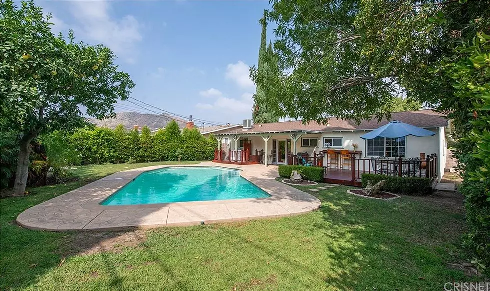 Brad and Stacy Hamilton’s House From ‘Fast Times at Ridgemont High’ Hits Market