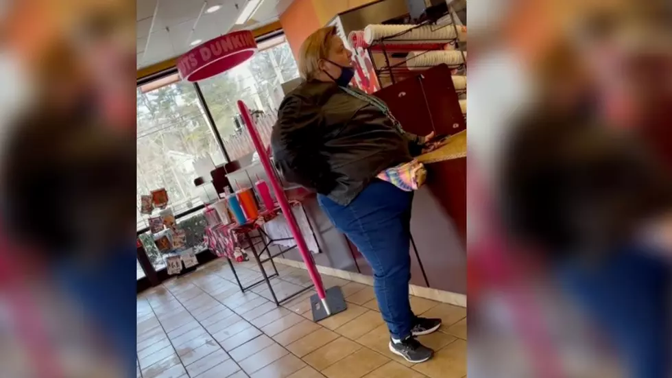 Woman Arguing with Dunkin Employees Thinks a Dozen Means 50
