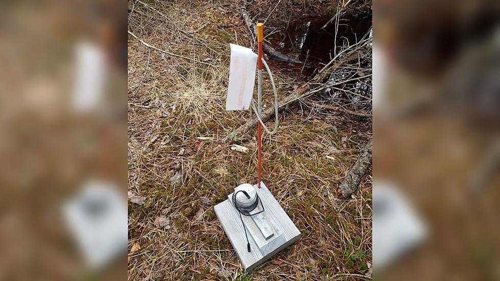 Police Find Homemade UFO Detector in Park