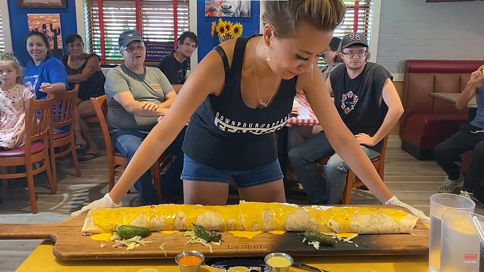 Woman Completes 10lb Burrito In An Hour Challenge In Under 10 Minutes