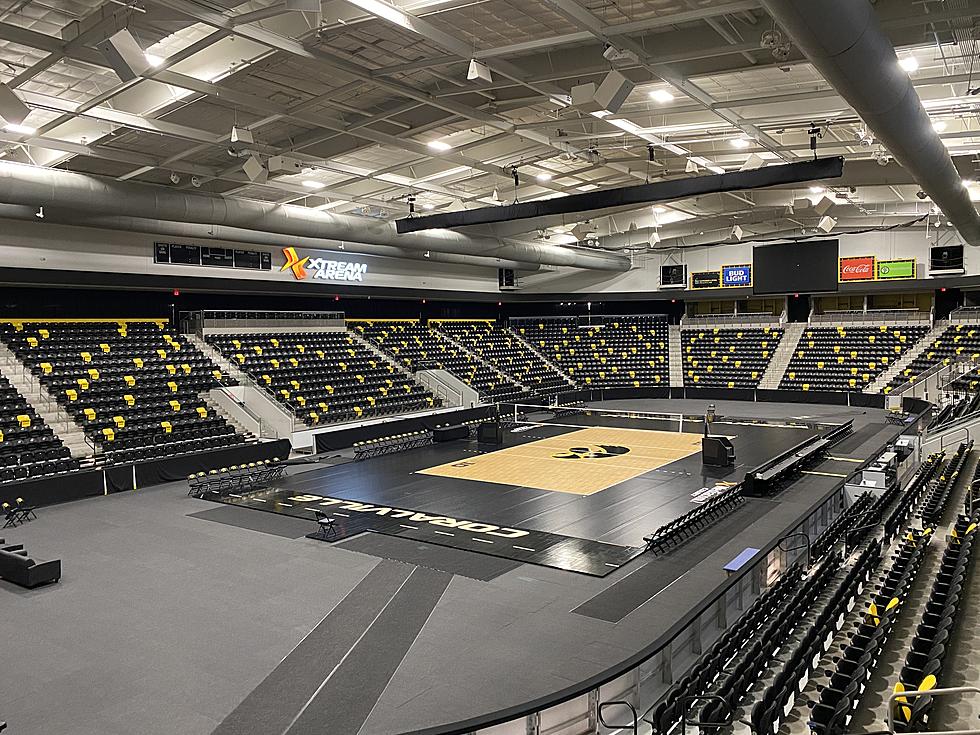 Inside Iowa’s New Xtream Arena: Home of Iowa Heartlanders and Hawkeye Volleyball