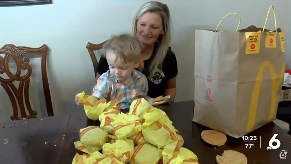 Hungry Two Year Old DoorDashes 31 Cheeseburgers With Mom’s Phone