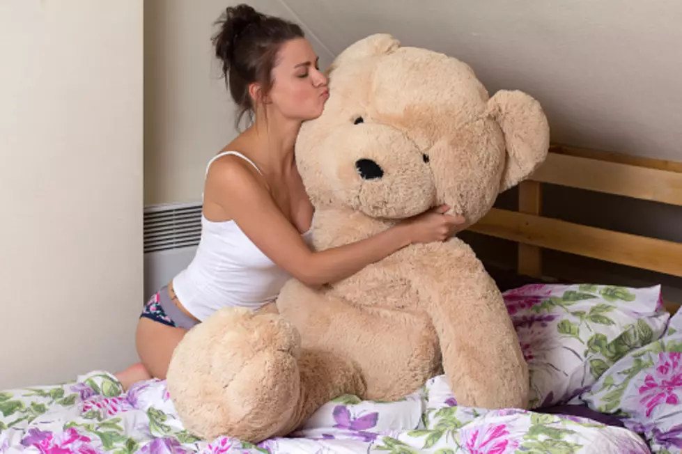 Man Wiggled His Way Inside Girlfriend’s Giant Teddy Bear To Hide From Police
