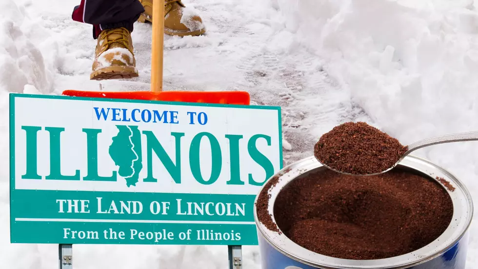 Why You Should Keep Your Coffee Grounds For This Illinois Winter