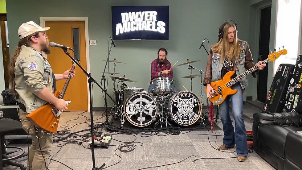 LIVE IN STUDIO: The Comancheros Play Dwyer & Michaels Morning Show