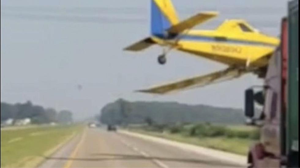 Idiot or Total Pro? Crop Duster on Hwy 30 Buzzes Semi