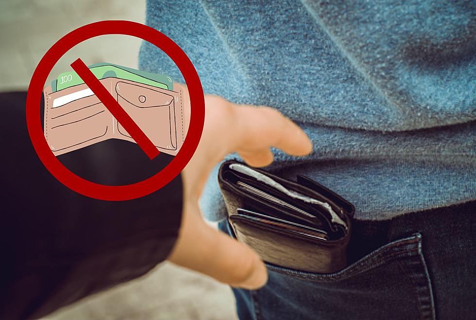 Expert Warning Mississippi People to NEVER CARRY These 7 Items in Their Wallets