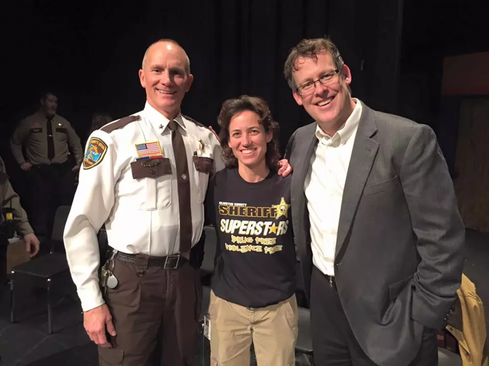 James Rabe and Sheriff Kevin Torgerson at Stewartville&#8217;s D.A.R.E. Graduation (VIDEO)