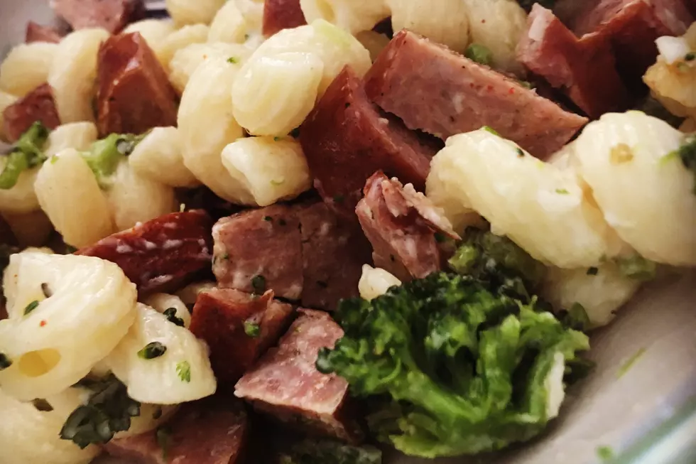 10 Minute Carbs…I Mean Rochester Garlic Pasta Dinner (Recipe)