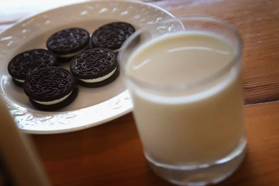 Here’s Why You Shouldn’t Eat an Oreo Today on Eat and Oreo Day