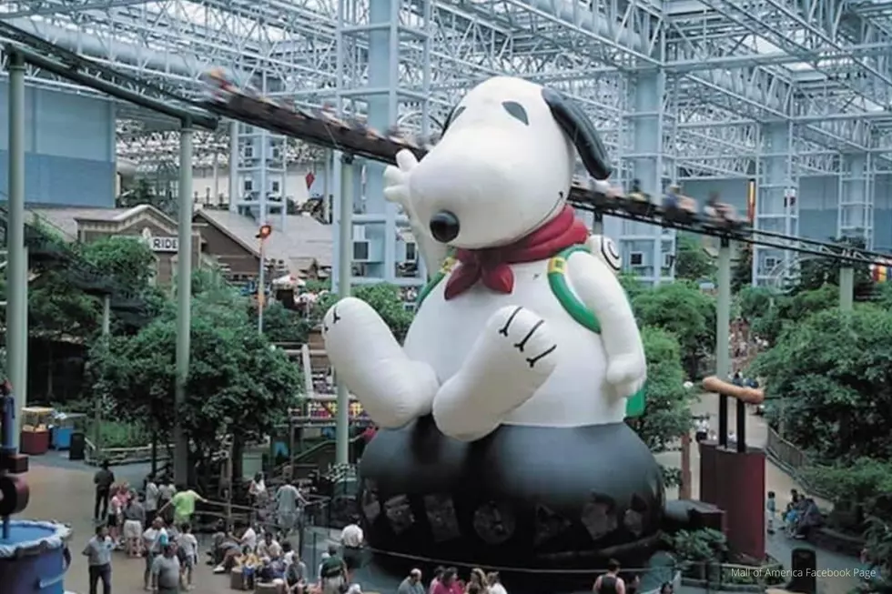 28 Years Ago: Opening Day at Mall of America [PHOTOS]