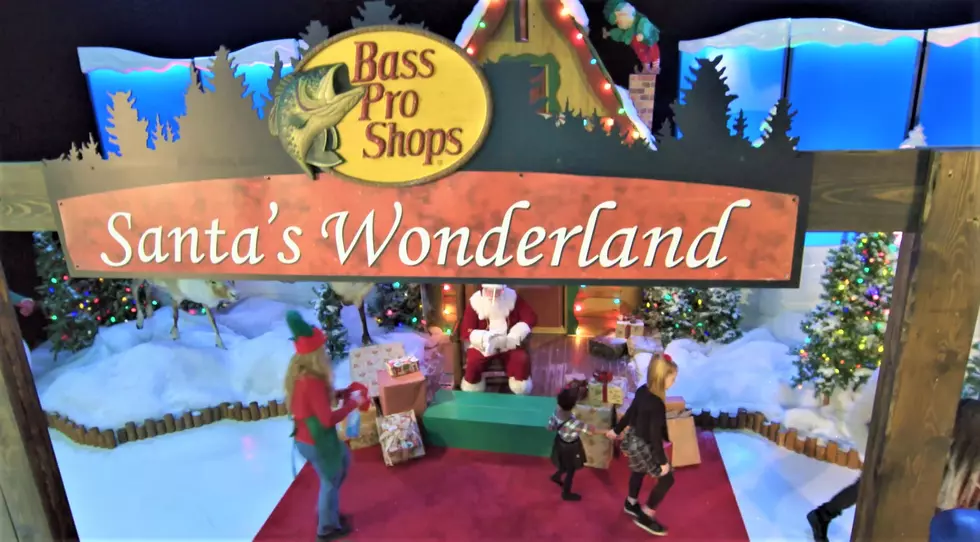 Santa&#8217;s Wonderland Opens This Weekend at the Owatonna Cabela&#8217;s