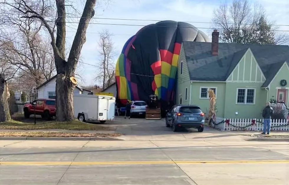 Hot Air Balloon Makes Emergency Landing In SE Rochester