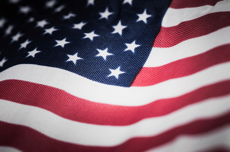 It’s US Flag Day – Are You Showing Respect By Following These 14 Flag Etiquette Rules?