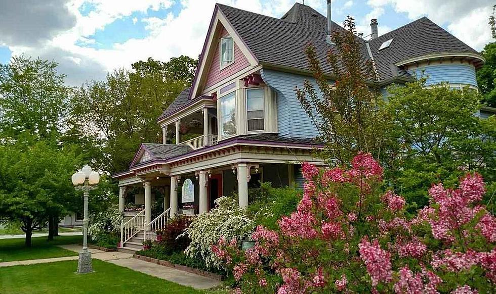 You Can Own Unique Iowa Bed and Breakfast Just 60 Miles from Rochester for $350k!