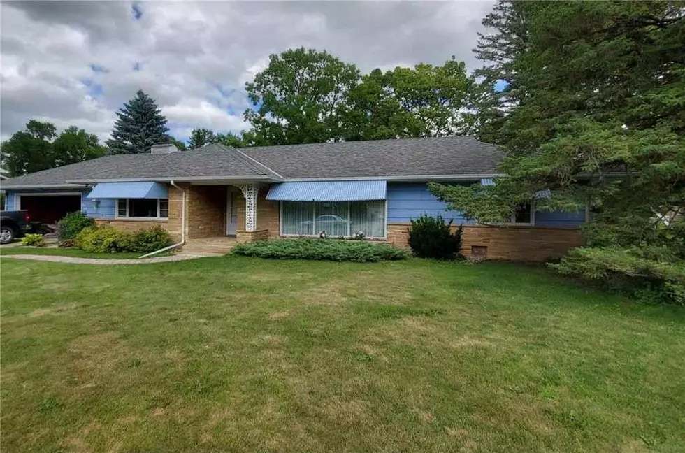 Virtually Untouched 1953 Ranch Home For Sale in Pipestone, MN